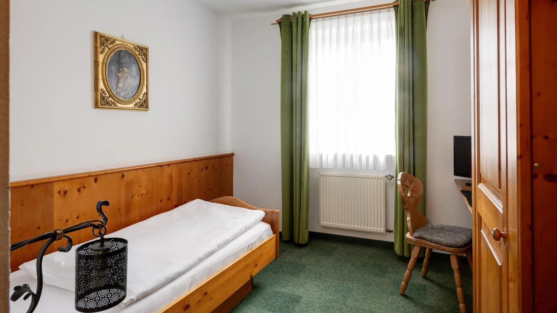 Gasthaus & Hotel 